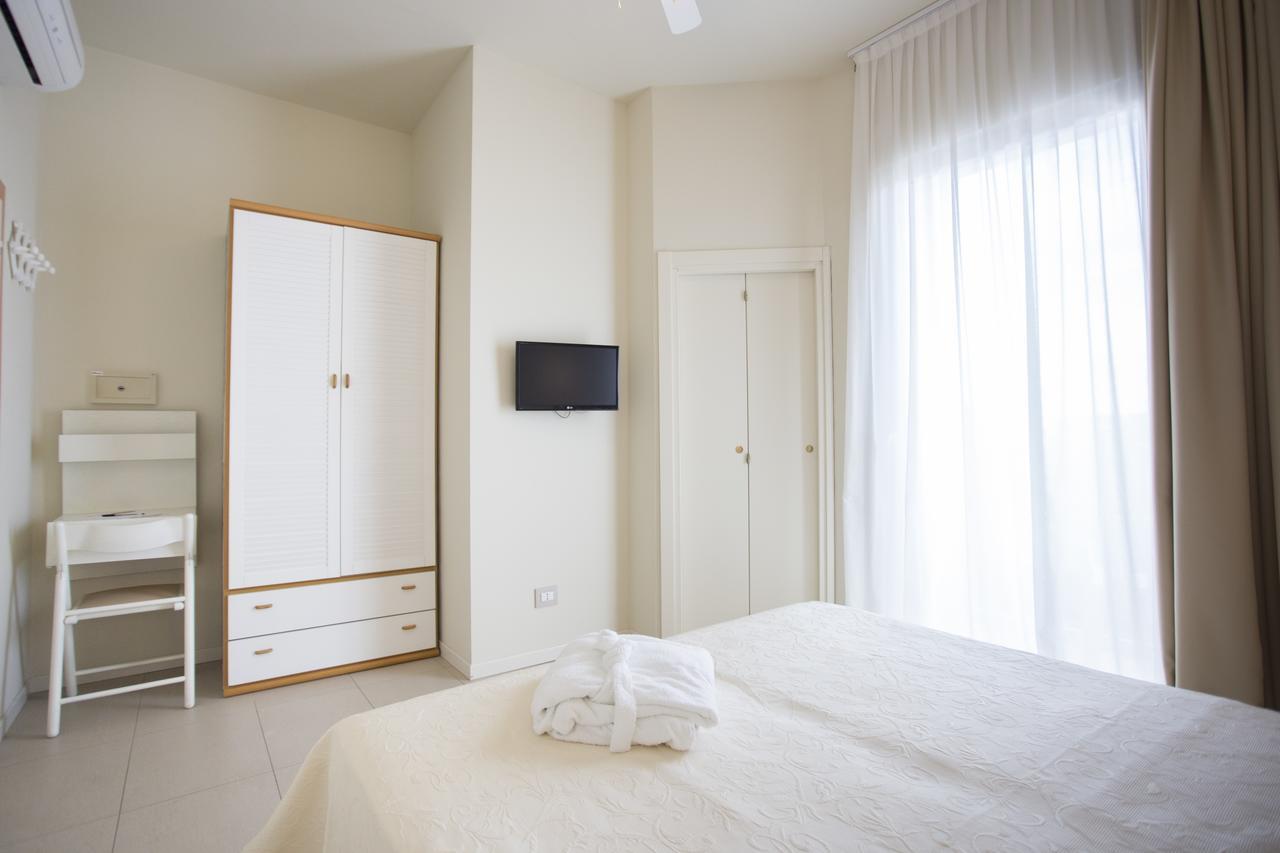 Sirena Boutique Hotel Gabicce Mare Exteriör bild