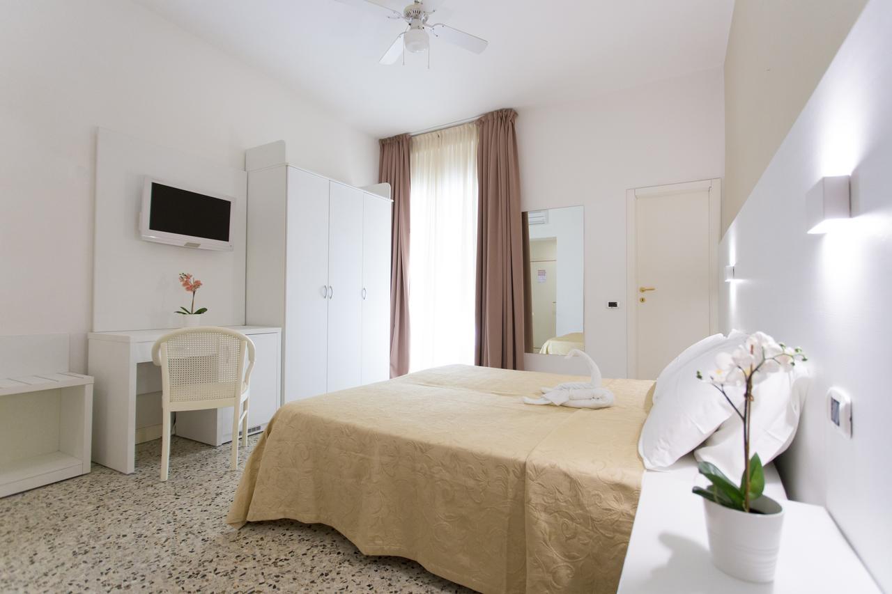 Sirena Boutique Hotel Gabicce Mare Exteriör bild
