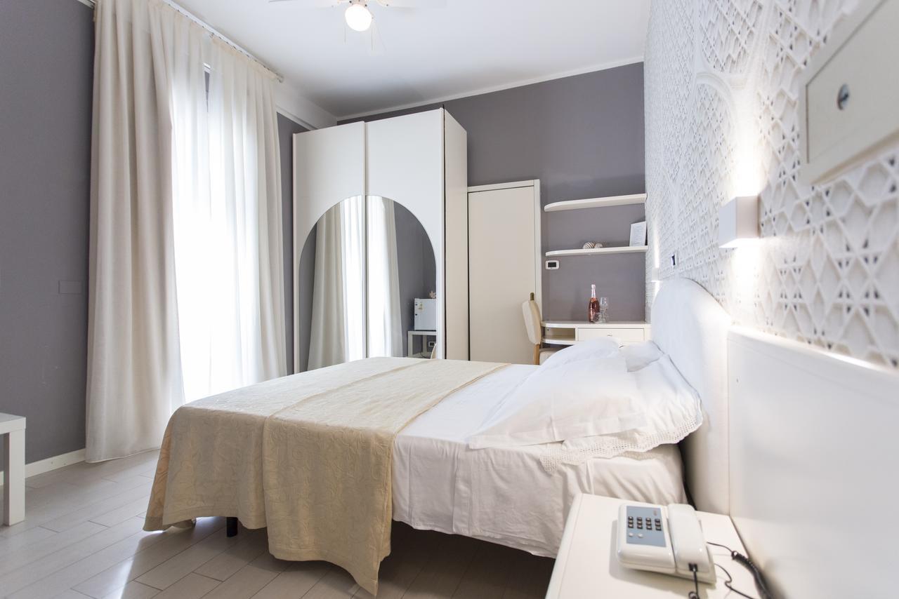 Sirena Boutique Hotel Gabicce Mare Exteriör bild