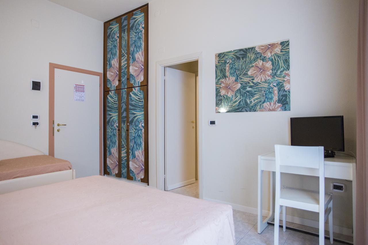 Sirena Boutique Hotel Gabicce Mare Exteriör bild