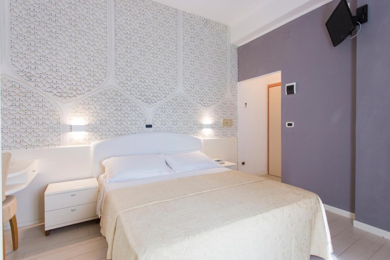 Sirena Boutique Hotel Gabicce Mare Exteriör bild